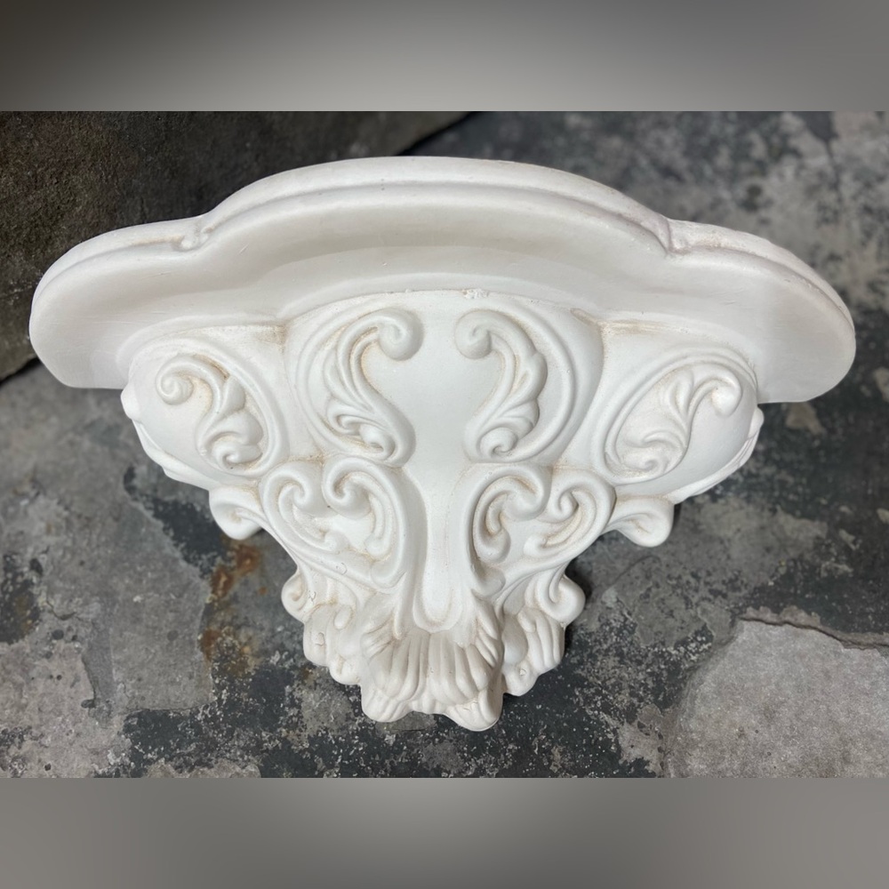 Hand Cast Plaster Filigree Floating Shelf - Picture 3 of 11